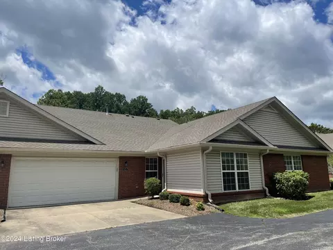9213 Hawthorne Pointe Dr, Louisville, KY 40214
