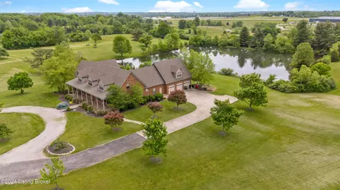 1323 Pea Ridge Rd, Frankfort, KY 40601