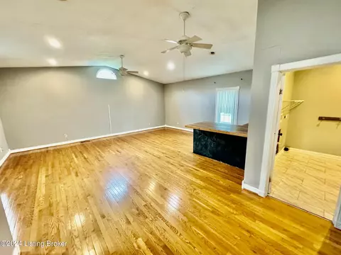 227 E Virginia Ave, Springfield, KY 40069 photo 12