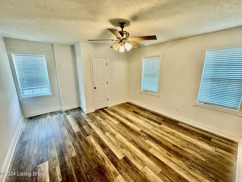 227 E Virginia Ave, Springfield, KY 40069 photo 20