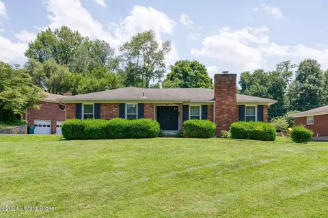 7312 Arrowwood Rd, Louisville, KY 40222