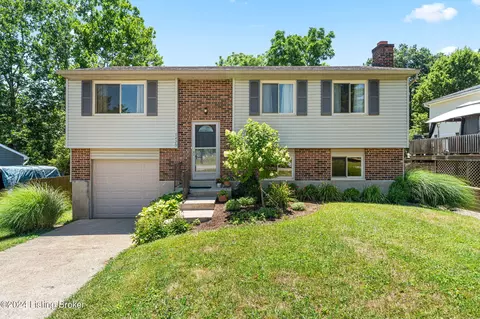7429 W Orchard Grass Blvd, Crestwood, KY 40014