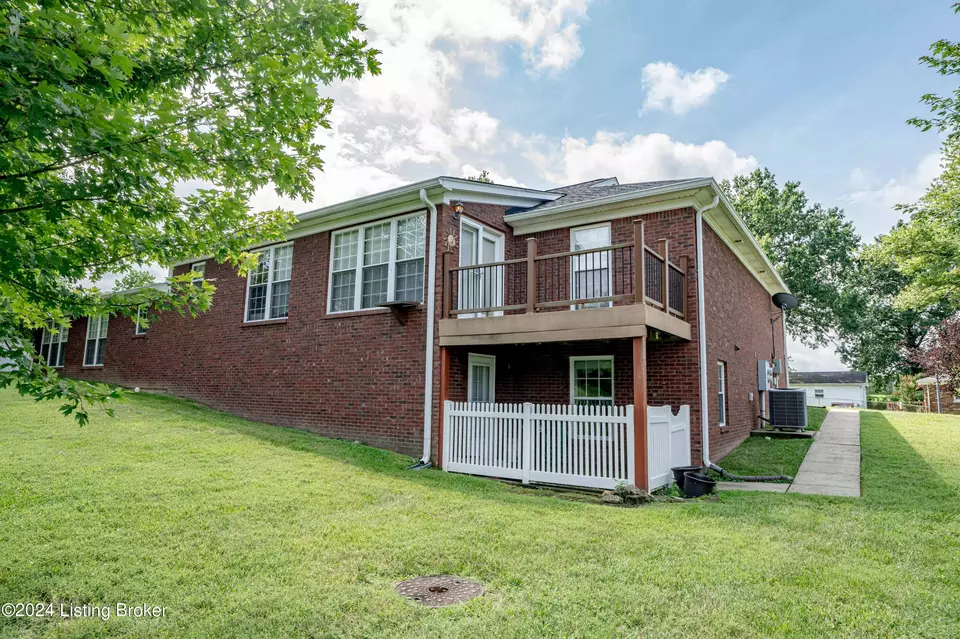 Other - 6906 Janes Farm Dr, Louisville, KY 40228 photo 2 of 17