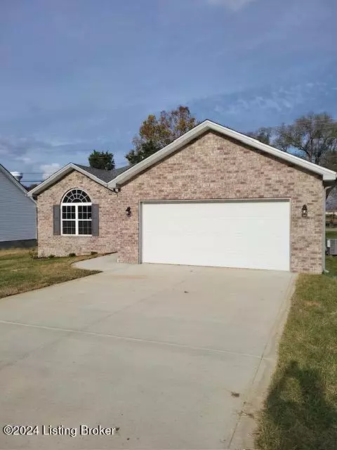 118 Diane Ct, Lebanon Junction, KY 40150