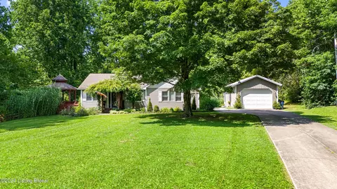 3101 Smith Ln, La Grange, KY 40031