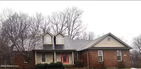 6710 Brook Terrace Dr, Louisville, KY 40228
