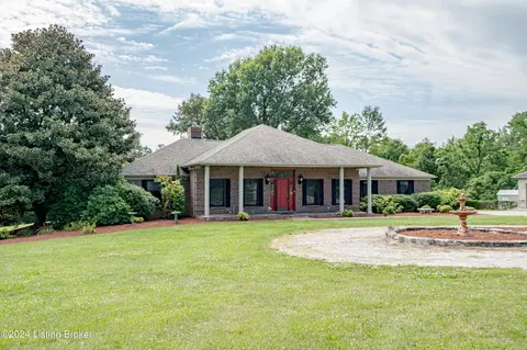251 French Ln, Vine Grove, KY 40175