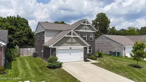 8507 Splendid Pt, Louisville, KY 40229