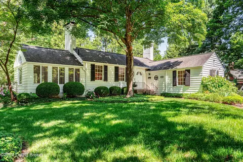 577 Upland Rd, Louisville, KY 40206