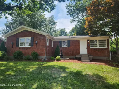 6906 Sparky Way, Louisville, KY 40228