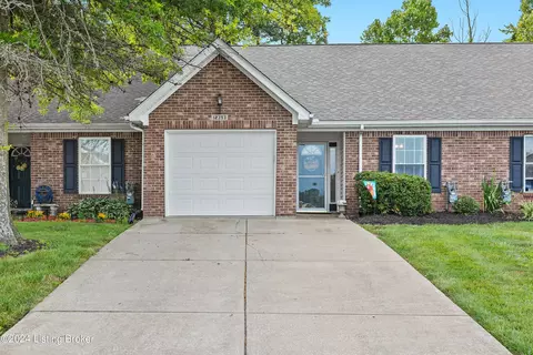 12393 Springmeadow Dr, Louisville, KY 40229