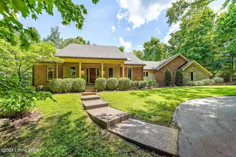 6003 Northwood Dr, Crestwood, KY 40014
