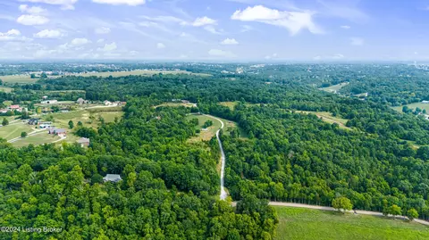 2970 Stringer Ln, Mount Washington, KY 40047 photo 22