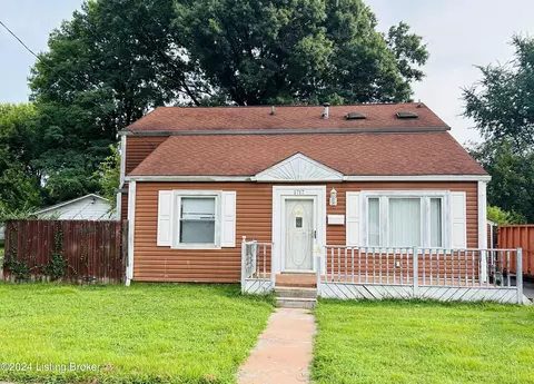 1717 Youngland Ave, Louisville, KY 40216