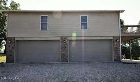 738 Ambassador Shores Dr, Leitchfield, KY 42754