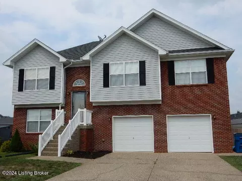 126 Bluebill Ct, Shepherdsville, KY 40165