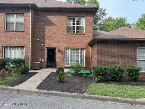 216 Hampton Place Ct, Louisville, KY 40118