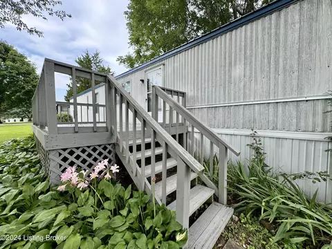 133 Axtel Circle Loop, Mc Daniels, KY 40152 photo 7