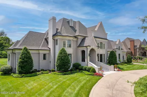 5606 Harrods Glen Dr, Louisville, KY 40059