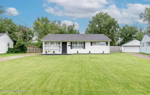 4805 Raven Rd, Lynnview, KY 40213