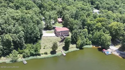 1711 C C Harris Rd, Lewisburg, KY 42256