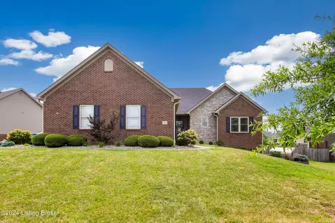 1031 Harbour Ln, Lawrenceburg, KY 40342