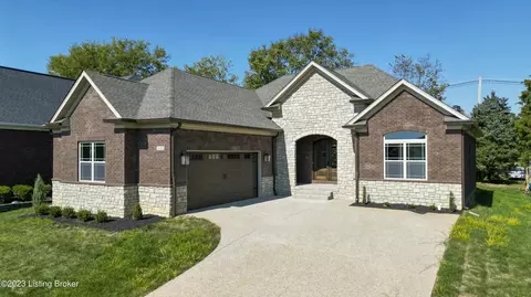 10419 Martinside Dr, Louisville, KY 40291