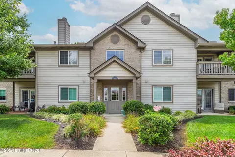 1304 Autumn Sun Ct #104, Middletown, KY 40243