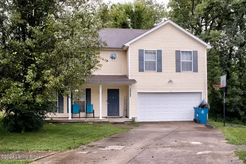 10502 Harrogate Ct, Louisville, KY 40229