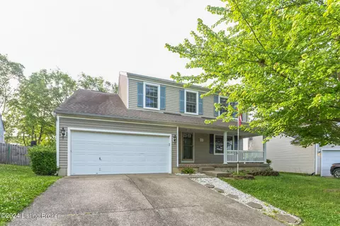 10229 Arbor Oak Dr, Louisville, KY 40229