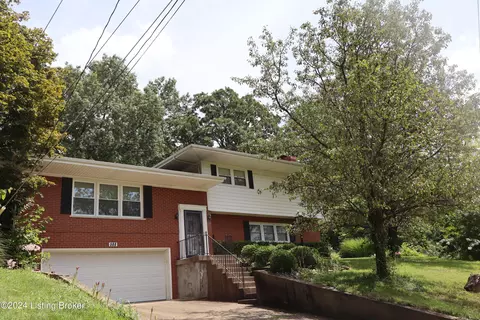 500 Hill Ridge Rd, Louisville, KY 40214