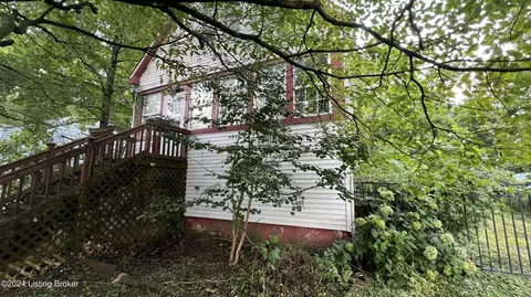 5110 Emery Ave, Louisville, KY 40214