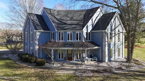 2111 Cardinal Harbour Rd, Prospect, KY 40059