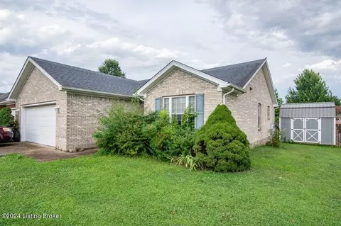 152 Ivy Dr, Mount Washington, KY 40047