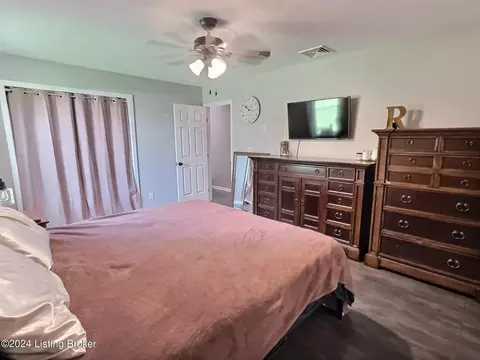 450 Stringer Ln, Mount Washington, KY 40047 photo 15