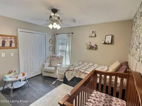 450 Stringer Ln, Mount Washington, KY 40047 photo 17