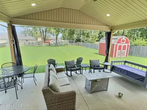 450 Stringer Ln, Mount Washington, KY 40047 photo 20