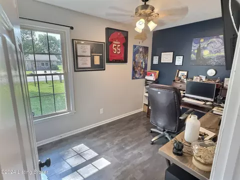 450 Stringer Ln, Mount Washington, KY 40047 photo 18