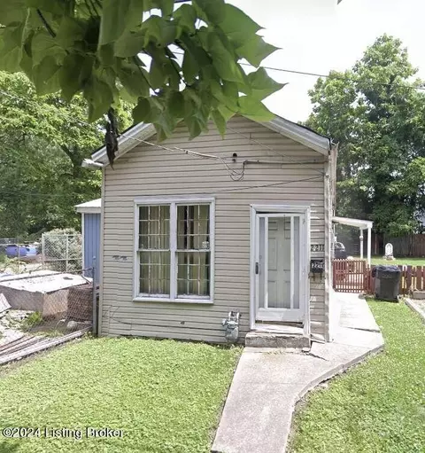 2211 Garfield Ave, Louisville, KY 40212