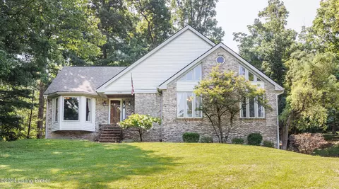 1900 Palatka Rd, Louisville, KY 40214