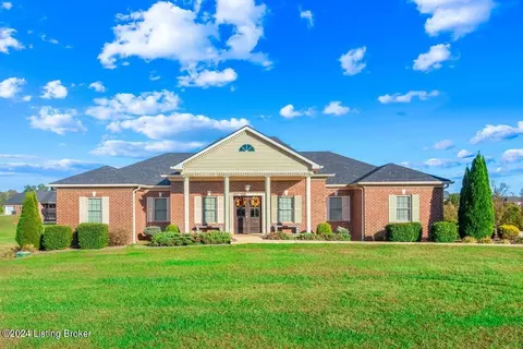 202 Rivercrest Dr, Bardstown, KY 40004