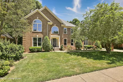 10504 Glenmary Farm Dr, Louisville, KY 40291