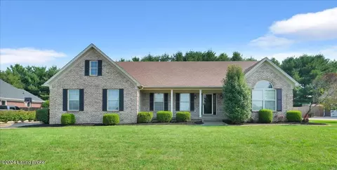 160 Bayberry Ct, Mount Washington, KY 40047
