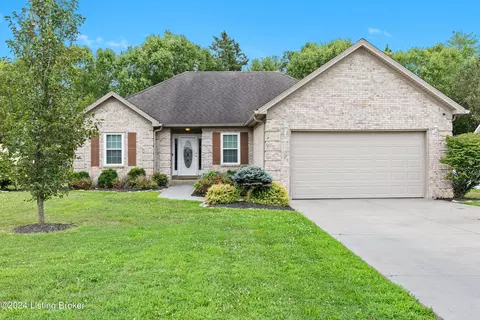 572 Beechwood Ave, Shepherdsville, KY 40165