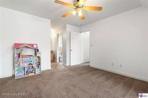 Bedroom - 101 Ruby Ct, Radcliff, KY 40160 photo 5 of 6