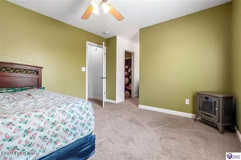 Bedroom - 101 Ruby Ct, Radcliff, KY 40160 photo 4 of 6