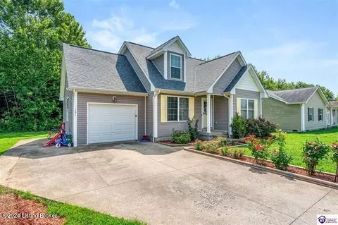 Exterior - 101 Ruby Ct, Radcliff, KY 40160 photo 2 of 9