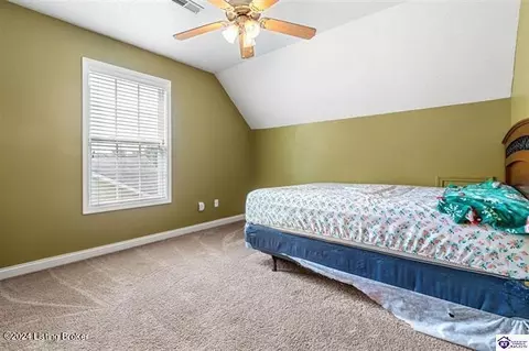 Bedroom - 101 Ruby Ct, Radcliff, KY 40160 photo 3 of 6