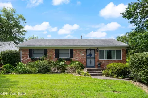 2904 Patti Ln, Louisville, KY 40299
