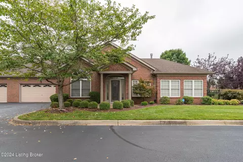 10612 Savoy Ct, Louisville, KY 40223